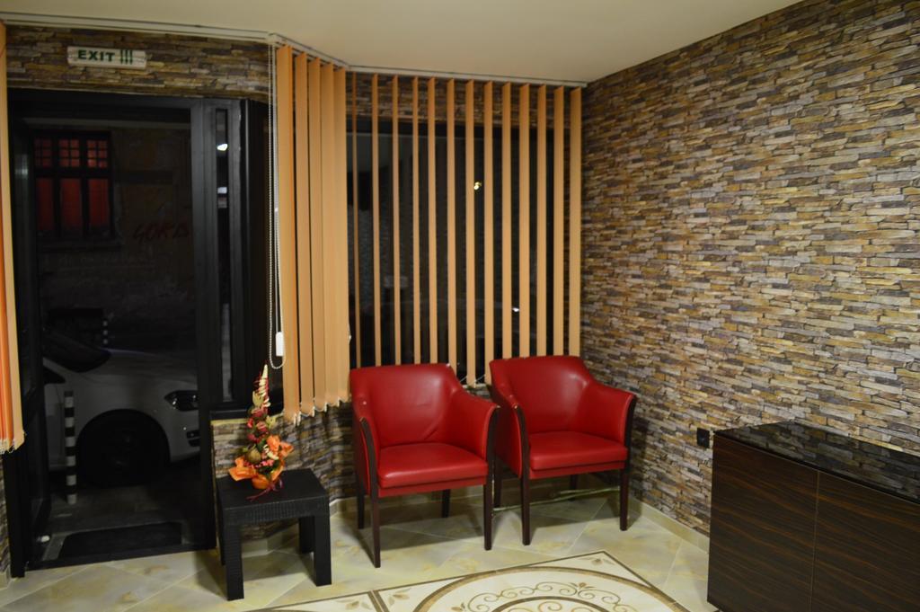 Bon Bon Hotel Sofia Bagian luar foto